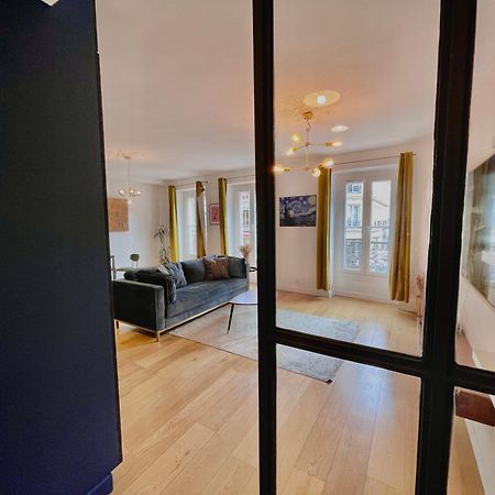 Appartement Elegant & Chic A Париж Екстериор снимка